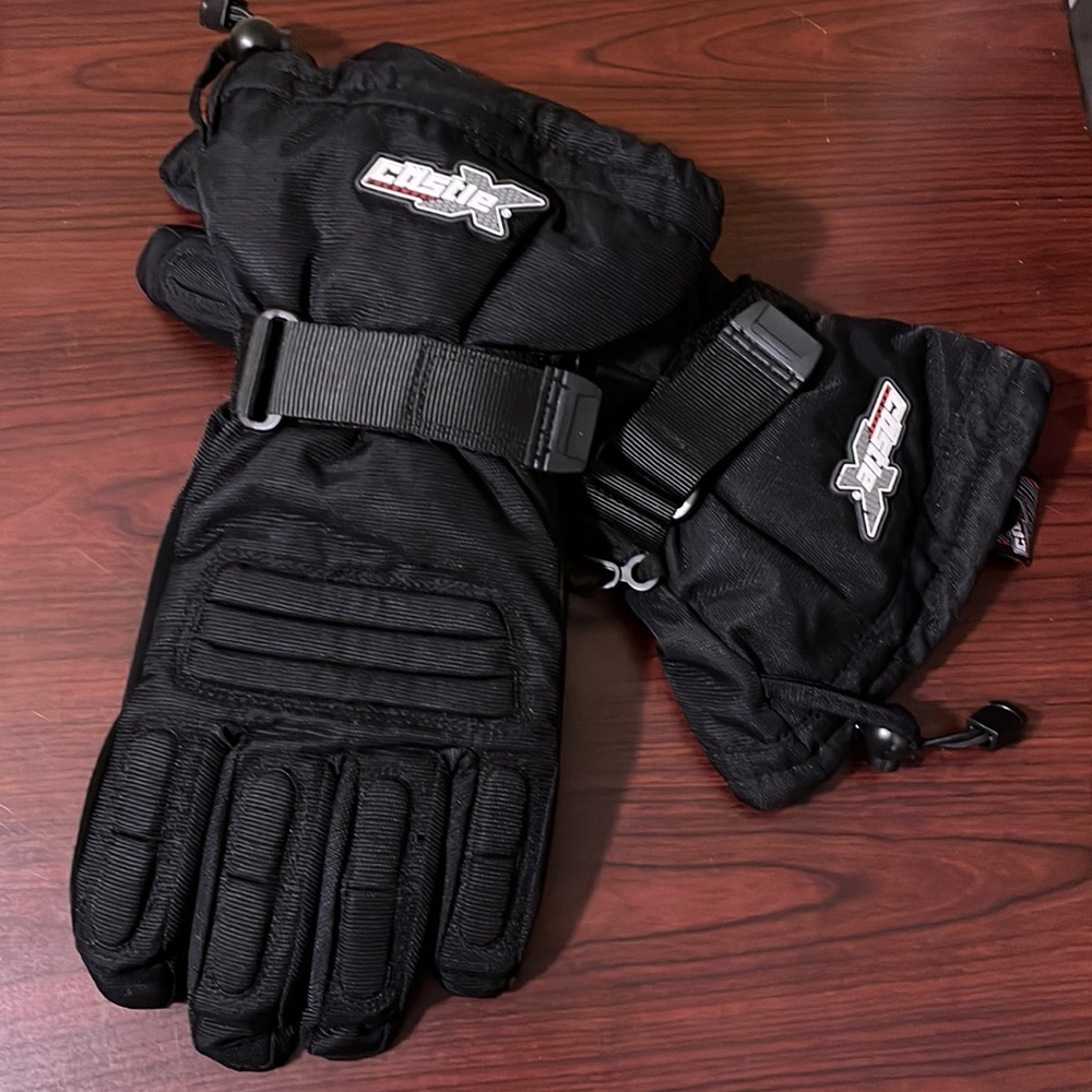 Castle X platform, men’s snowmobile gloves, black - large. New without tags.